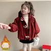Chaqueta con Capucha de Forro Polar de Dibujos Animados para Niñas Otoño Invierno 2026 Nuevo Conjunto Moderno de Moda Infantil Ropa Cálida de Invierno Chaqueta de Algodón