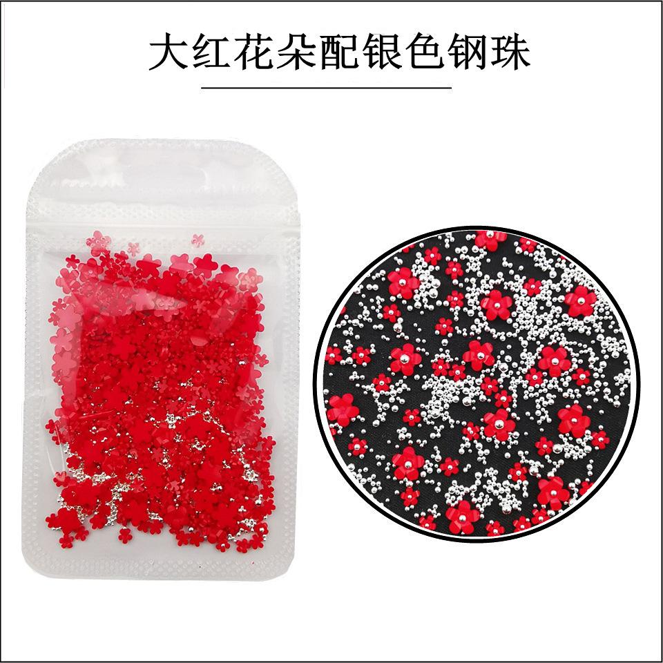大红花朵配银色钢珠