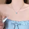 Collar de Trébol de Cuatro Hojas de la Suerte para Mujer, Versátil, Personalizado, Sencillo, Colgante de Diamante Completo, Exquisito, Ligero, Lujoso, Gama Alta, Cadena para Clavícula a la Moda