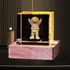 Cubo Luminoso de Cristal Luz de Noche Regalo de Cumpleaños Serie Astronauta Grabado 3D Adorno Creativo de Escritorio Regalo