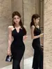 Vestido de Cuello Estilo Francés para Banquete para Mujer Verano Nuevo Ajustado Elegante Malla Bordada Vestido Rojo de Cola de Pez para Mujer