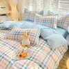 Juego de Cama de Frijol de la Suerte al por Mayor de Cuatro Piezas Funda de Edredón de Tres Piezas Funda de Almohada Sábana para Cama Individual de Dormitorio de Estudiante Funda de Almohada Dos Piezas
