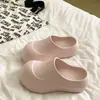 2026 Nuevo Estilo Estrella Mismo Estilo Cubre-cabeza Pantuflas Ropa de Abrigo Otoño Zapatos de Chef Suela Gruesa Antideslizante Venta Caliente Venta al por Mayor Transfronteriza