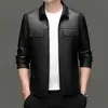 Nueva Chaqueta de Cuero Otoño 2025 para Hombres Jóvenes y de Mediana Edad, Chaqueta de Cuero Guapa y de Gama Alta, Chaqueta de Cuero con Solapa Estilo Mismo que Lei