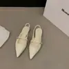 Sandalias cerradas versátiles y cómodas de suela plana, zapatos de hadas, nuevos zapatos elegantes de punta para primavera-verano 2023, estilo nicho