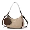Bolso de Hombro Nuevo Elegante Clásico con Relieve Macarrón Moda Celebridad de Internet Personalidad Versátil Casual para Viajes Cotidianos para Mujer