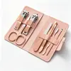 Set portátil plegable de cortaúñas, kit de herramientas de manicura de 7 piezas de acero inoxidable, incluye cortaúñas, pinzas para cutículas y un estuche de almacenamiento