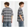 Camiseta Retro Rayada de Peso Pesado de la Marca de Moda Yitai para Hombre, Versátil Camiseta Vintage de Manga Corta para Hombre, Moda Urbana Lavada de Cuello Redondo al por Mayor