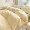 Juego de Cuatro Piezas Clase A, Funda de Edredón Gruesa Cepillada Amigable con la Piel, Sábana de Algodón Lavado, Juego de Tres-Cuatro Piezas para Dormitorio Estudiantil, Estilo para Todas las Estaciones
