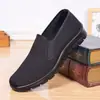 Solado de Poliuretano Sapatos de Pano Old Beijing Masculinos de Solado Plano Sapatos de Trabalho Antiderrapantes Resistentes ao Desgaste Slip-on Sapatos de Trabalho para Hotel Restaurante