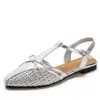 Sandalias Planas Retro Francesas para Mujer Verano Tejido de Malla Hueco Hebilla de Lazo Versátiles Zapatos para Viajar al Trabajo Mujer 527-13