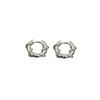 Aretes de Diamantes con Anillo Enrollado Aretes para Niñas Estilo Frío Sentido de Alto Nivel Nicho Ins Elegantes Artísticos Aretes de Hebilla para la Oreja