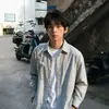 Camisa de manga larga a rayas blancas y negras para hombre y mujer, estilo otoño, juvenil y versátil, casual y relajada, chaqueta protectora solar