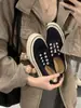 Fábrica Fuente de Comercio Exterior Procesamiento y Personalización de Tallas Grandes Zapatillas Casuales de Lona Slip-On para Moda Femenina