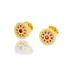 Aretes de Flor de Rosa con Diamantes Rojos Rubí, Filigrana Dorada Arena Estilo Antiguo, Placa de Cobre Dorado Pluma de Fénix, Modelo de Mujer Moda Commuter Estilo Chino Nuevo