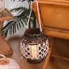 Linternas Satchel Escandinavas Personalizadas de Exportación Portavelas Tejidos a Mano Linternas de Viento Decorativas de Ratán a Prueba de Viento para Festival B&B Patio