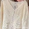 Tops de Algodón Calados para Mujer de Primavera y Otoño, Ropa Bordada Soluble en Agua Suelta y a la Moda, Versátil Ropa Exterior, Estilo Corto, Ropa para Mujer Adelgazante