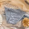 Nova lingerie feminina de cetim luxuosa estilo puro desejo Cintura baixa Sem costura confortável Forro de algodão Calcinhas femininas