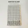 Cachecol de Xadrez Outono e Inverno Novo Imitação de Caxemira para Mulheres Estilo Coreano Xale Estilo Ins Xadrez Pequeno Cachecol Quente