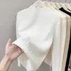 Suéter de punto de cuello medio para mujer de otoño e invierno, suéter súper elegante estilo coreano, camisa base blanca con cuello medio