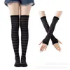 Calcetines navideños mujer calcetines de Halloween calcetines altos cosplay festivo europeo y americano calcetines a rayas set de calcetines con guantes