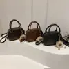 Bolso Retro de Diseño de Nicho para Mujer 2025 Estilo Coreano Bolso Cuadrado Pequeño de Alta Gama Bolso de Hombro Cruzado para Viajes Cotidianos Moderno