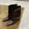 Botas de Vento Femininas Wasteland Cinto de Couro Retrô Botas Curtas 2026 Botas de Cavaleiro Fivela Outono Bico Fino Temperamento Cano Médio Leggings Novo Estilo