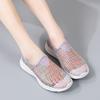 Sapatos de Mãe Verão Novos Sapatos Femininos Atacado Respiráveis Sapatos para Caminhada Malha Grande Sapatos Casuais para Meia-Idade e Idosos Entrega ao Vivo