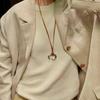 Diseño de nicho cuerda de cuero marrón colgante de metal en forma de herradura en U collar cadena larga de suéter abstracta plateada para mujer
