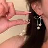 Pendientes de Clip para Oreja con Lazo Hueco y Perlas, Hermosos y Versátiles, Elegantes, Únicos, de Nicho, Modernos y Exquisitos Pendientes para Mujer al por Mayor