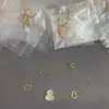 Collar de Calabaza Kirin Oro Rosa 18K Ágata Roja Madre Perla Blanca Colgante Wulu Cadena para Clavícula Joyería de Tendencia Nacional para Mujeres