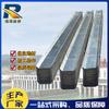 Placa de acero galvanizado para barrera de agua de 400 mm para obras de construcción. Placa de acero galvanizado de 300 x 3 mm para barrera de agua con esquinas. Fábrica de placas de acero para barrera de agua.