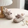 Nuevos Zapatos de Primavera y Verano para Niñas Pequeñas, Zapatos de Bebé con Suela Suave y Lazo de Encaje, Zapatos Clave para Niños Pequeños de 0 a 2 Años, Zapatos Deportivos para Exteriores