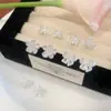 Pendientes de Flor y Lazo de Zirconia para Mujer, Púa de Plata, Súper Hada y Dulces de Cobre Microincrustados Nicho Lujo Accesible Gama Alta Versátiles