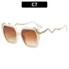 Nuevas de Moda Cuadradas para Mujer Gafas de Sol con Templo en Forma de Serpiente Tendencia Transfronteriza Europea y Americana Gafas Personalizadas de Gama Alta Planas