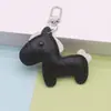 Pequeno e Requintado Couro de Pônei em Relevo Acessório para Capa de Celular Pingente de Chaveiro Ano do Cavalo Pingente 3D Decoração