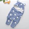 Entrega de una pieza manta para bebé para envolver saco de dormir recién nacido doble capa felpa estampada manta para envolver venta al por mayor