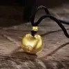 Estilo Zhou Jia amuleto de bendición regordete con cierre de seguridad oro arena chapado en oro estilo antiguo bolsa de la suerte regordeta collar suministro al por mayor