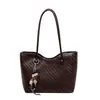 Bolso tote de moda para mujer 2026 nuevo estilo de vacaciones de verano bolso de mano de gran capacidad bolso de hombro para el trabajo bolso de axila