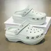 Sapatos furados femininos sola grossa aumento de altura bico fechado verão respirável sandálias infantis de casa meias chinelos chinelos de praia ao ar livre