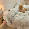 Juego de ropa de cama de cuatro piezas estilo princesa coreana 100% algodón con ribete de encaje, funda de edredón 100% algodón, sábana bajera y sábana encimera juego de tres piezas 4