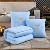 Colcha-Almohada Engrosada de Doble Uso para Siesta en la Oficina, Colcha de Aire Acondicionado, Cojín de Coche, Almohada Plegable para Sofá, Colcha Refrescante de Verano