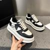 Zapatos Casuales de Plataforma Estilo Europeo Suela Gruesa Modelo Primavera 2026 Zapatos Blancos Casuales que Aumentan la Altura para Mujeres Bajitas Zapatos de Estudiante