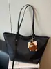 Bolso Retro de Gran Capacidad Transfronterizo para Otoño e Invierno 2025 Nuevo Bolso de Hombro Versátil para el Trabajo Bolso Tote Maillard