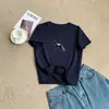 Camiseta de Manga Corta Bordada de Caballo Negro Pequeño Estilo Dibujos Animados para Mujer, Verano 2026 Cuello Redondo Ajustada Moda Tendencia Top para Mujer
