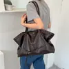 Chegada Nova 2026 Mesmo Estilo de Celebridade da Internet Moda Versátil Estilo Coreano Com Tiras Casual Minimalista Grande Capacidade para Deslocamento Bolsa de Ombro Única para Mulheres