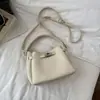 2026 Verão Nova Bolsa Saco Estilosa com Personalidade Bolsa Transversal de Cor Sólida Fashionável Alta Aparência Bolsa de Ombro Único para o Trabalho e o Dia a Dia