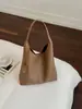 Nova bolsa de ombro grande de alta capacidade, estilo moda, para mulheres, bolsa tote tecida popular, bolsa de ombro versátil casual