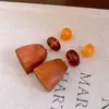 Modernos y Minimalistas Brazaletes para Oreja Retorcidos de Piedra Ojo de Tigre para Mujer, Pendientes Versátiles Vintage, Accesorios para Orejas de Otoño e Invierno con un Toque de Lujo Ligero y de Alta Gama