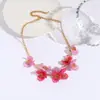 Novo Colar Acrílico Versátil da Xinlan com Delicado Design Floral, Pingente Único, Corrente Estilo Europeu e Americano, Corrente Vintage para Suéter
